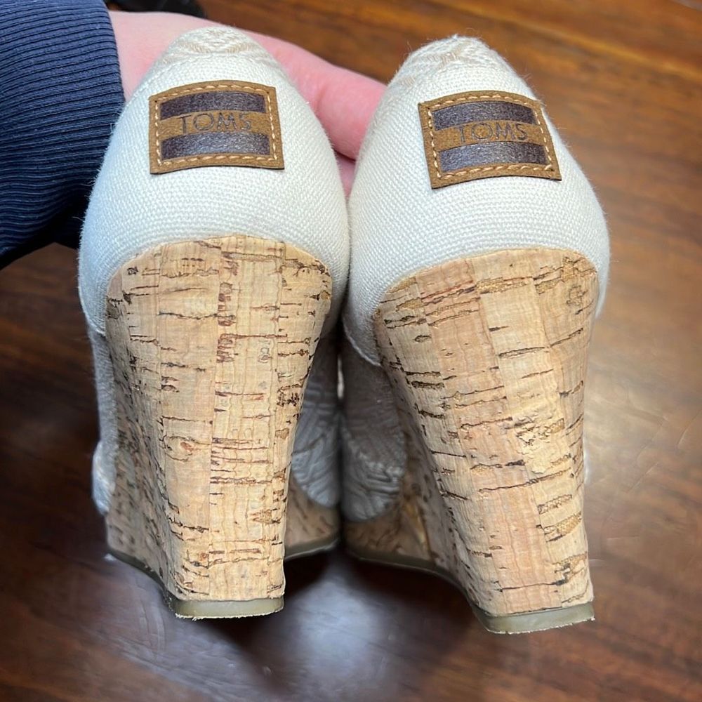 TOMS Fabric Peeptoe Faux Cork Wedges Heels Womens US 8 - Picture 5 of 7